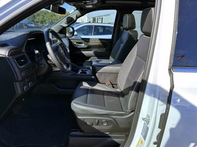 2023 Chevrolet Suburban 4WD Premier