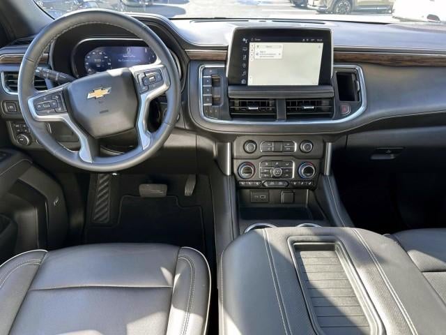 2023 Chevrolet Suburban 4WD Premier