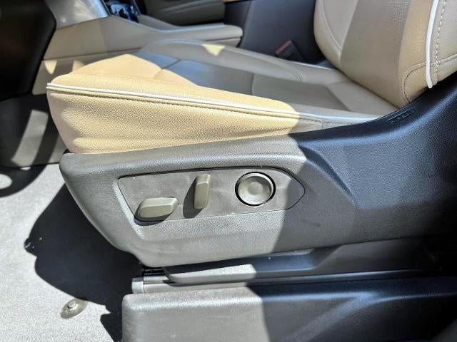 2024 Chevrolet Suburban 4WD Premier