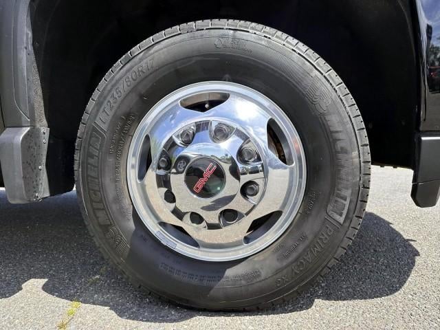 2020 GMC Sierra 3500HD Crew Cab Long Box 4-Wheel Drive Denali