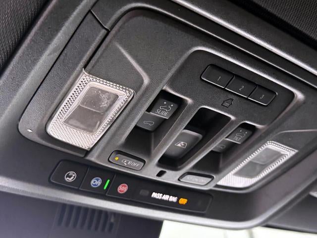 2022 GMC Sierra 1500 Crew Cab Short Box 4-Wheel Drive AT4