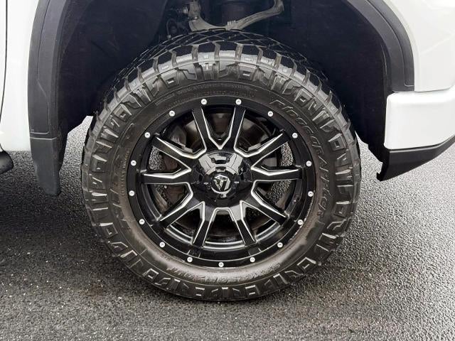 2022 GMC Sierra 1500 Crew Cab Short Box 4-Wheel Drive AT4