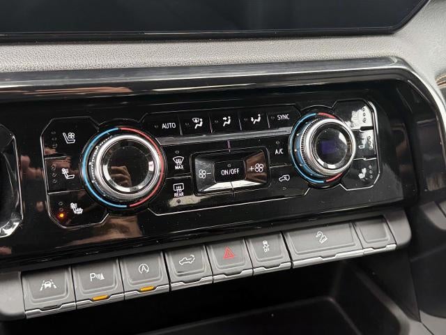 2024 GMC Sierra 1500 Crew Cab Short Box 4-Wheel Drive AT4