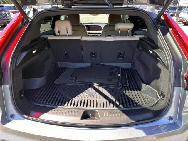2024 Cadillac XT4 FWD 4dr Luxury