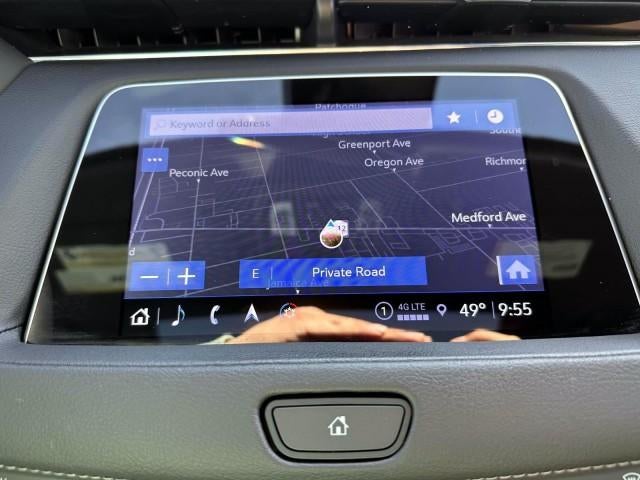 2023 Cadillac XT4 AWD 4dr Premium Luxury