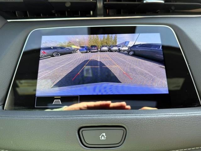 2023 Cadillac XT4 AWD 4dr Premium Luxury