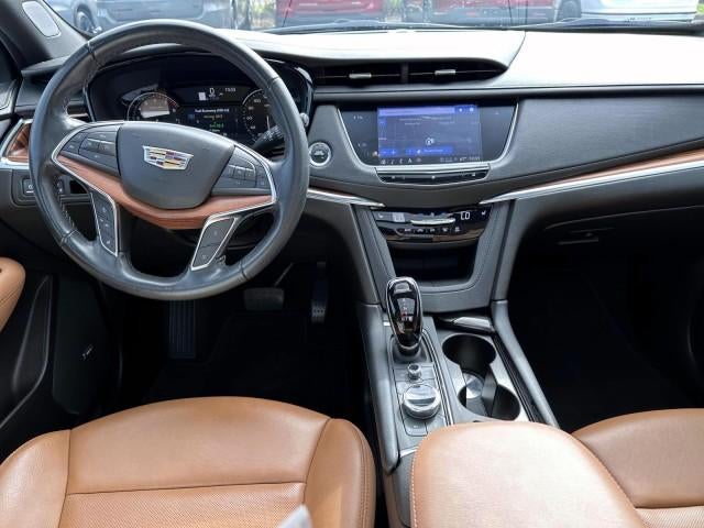 2021 Cadillac XT5 AWD 4dr Premium Luxury