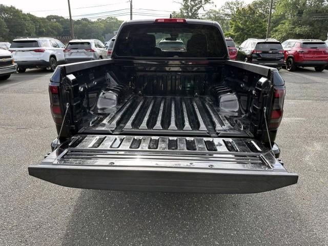 2022 Nissan Frontier Crew Cab 4x4 SV Auto