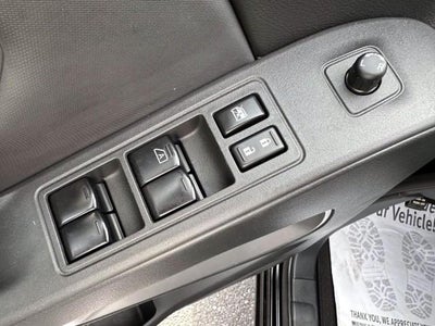 2022 Nissan Frontier Crew Cab 4x4 SV Auto