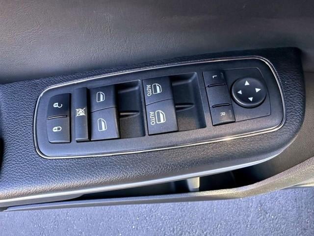 2022 Chrysler 300 300S RWD
