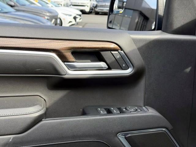 2023 Chevrolet Silverado 1500 Crew Cab Short Box 4-Wheel Drive RST