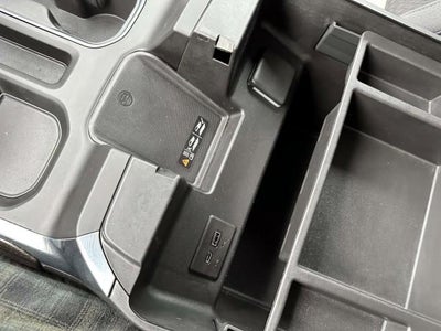 2022 Chevrolet Silverado 1500 Crew Cab Short Box 4-Wheel Drive RST