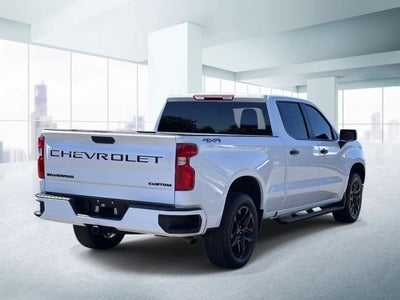 2023 Chevrolet Silverado 1500 Crew Cab Standard Box 4-Wheel Drive Custom