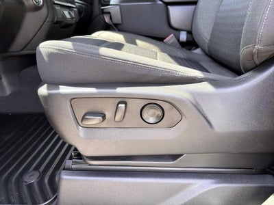 2022 Chevrolet Silverado 1500 Crew Cab Short Box 4-Wheel Drive Custom Trail Boss