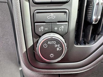 2023 Chevrolet Silverado 1500 Crew Cab Short Box 4-Wheel Drive Custom Trail Boss