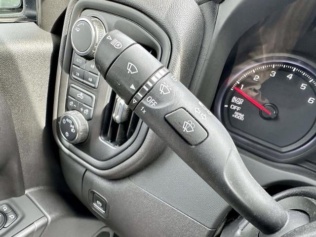 2023 Chevrolet Silverado 1500 Crew Cab Short Box 4-Wheel Drive Custom Trail Boss