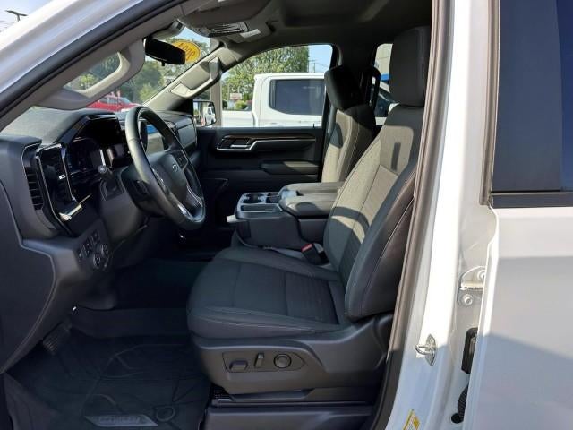 2024 Chevrolet Silverado 1500 Crew Cab Short Box 4-Wheel Drive RST