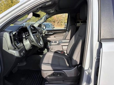 2024 Chevrolet Silverado 1500 Crew Cab Short Box 4-Wheel Drive LT 2FL