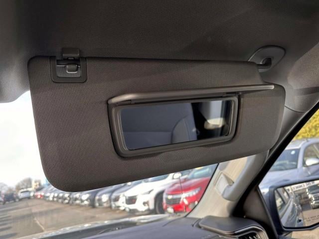 2024 Chevrolet Silverado 1500 Crew Cab Short Box 4-Wheel Drive LT 2FL