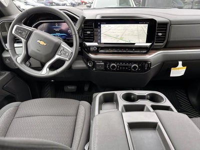 2026 Chevrolet Silverado 1500 Crew Cab Short Box 4-Wheel Drive LT 2FL