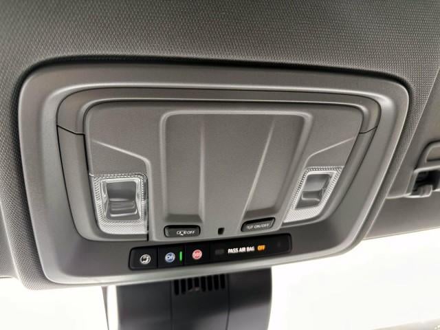 2026 Chevrolet Silverado 1500 Crew Cab Short Box 4-Wheel Drive LT 2FL