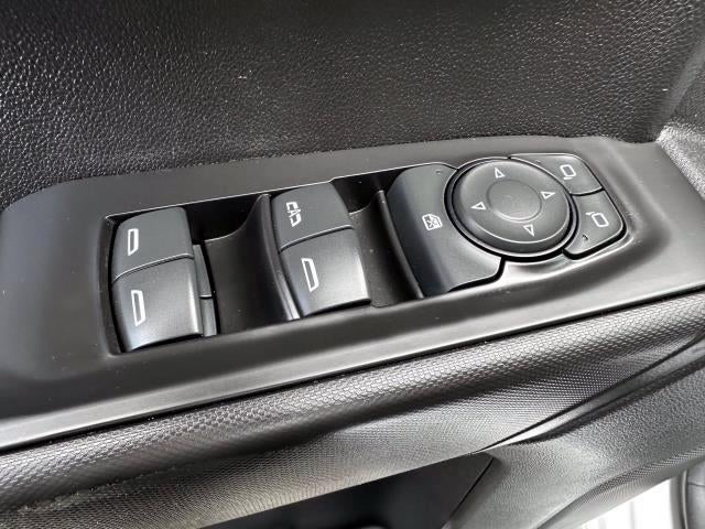 2021 Chevrolet Silverado 1500 Crew Cab Short Box 4-Wheel Drive Custom Trail Boss