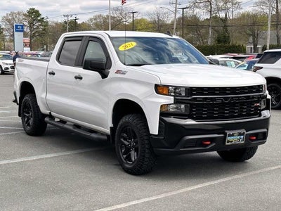 2021 Chevrolet Silverado 1500 Crew Cab Short Box 4-Wheel Drive Custom Trail Boss