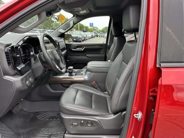 2024 Chevrolet Silverado 1500 Crew Cab Short Box 4-Wheel Drive LT Trail Boss