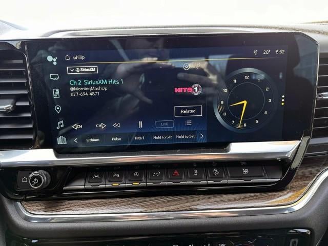 2022 Chevrolet Silverado 1500 Crew Cab Short Box 4-Wheel Drive LT Trail Boss