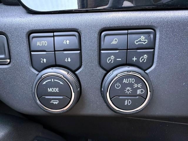 2023 Chevrolet Silverado 1500 Crew Cab Short Box 4-Wheel Drive LT Trail Boss