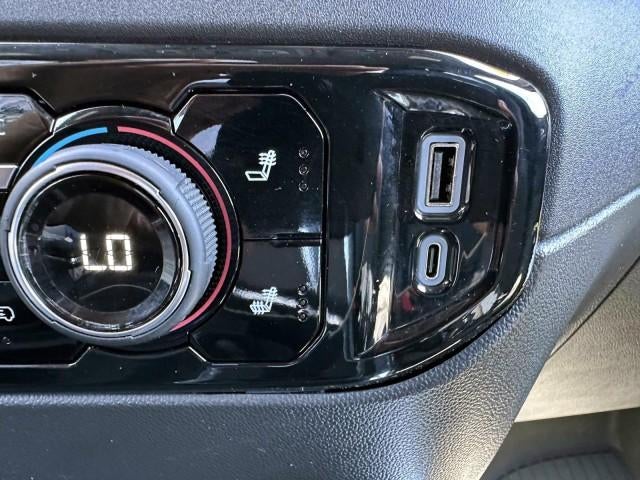 2023 Chevrolet Silverado 1500 Crew Cab Short Box 4-Wheel Drive LT Trail Boss
