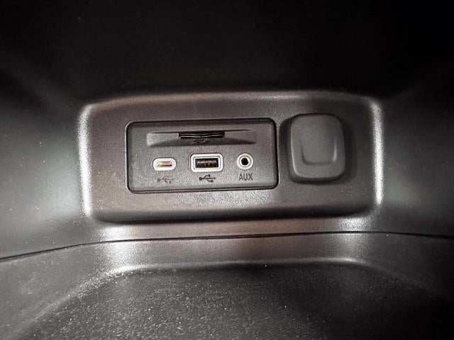 2023 Chevrolet Equinox AWD 4dr RS