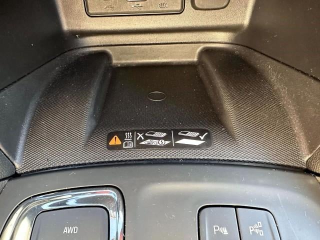 2023 Chevrolet Equinox AWD Premier