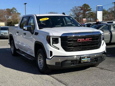 2024 GMC Sierra 1500 Crew Cab Short Box 4-Wheel Drive Pro