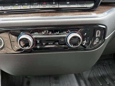 2024 GMC Sierra 1500 Crew Cab Standard Box 4-Wheel Drive Elevation