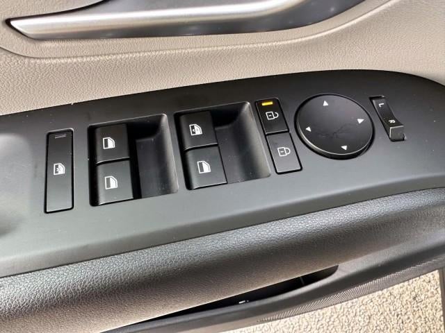 2025 Hyundai TUCSON SE AWD