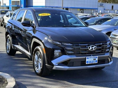 2025 Hyundai TUCSON SE AWD