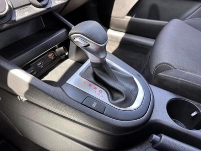 2024 Kia Forte LXS IVT