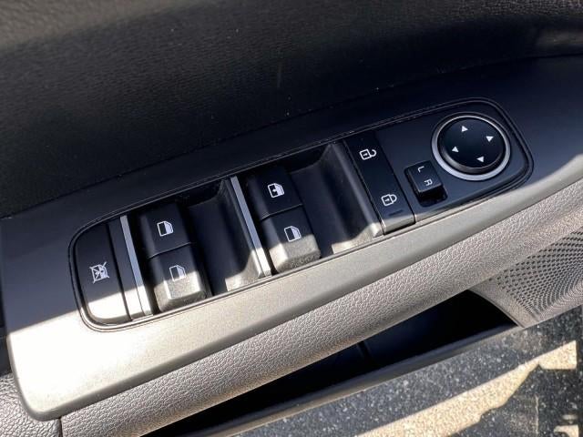 2024 Kia Forte LXS IVT