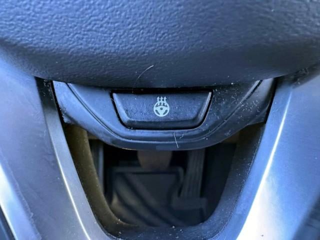 2022 BMW 330i xDrive Sedan North America