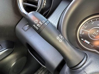 2019 Nissan Kicks SV FWD