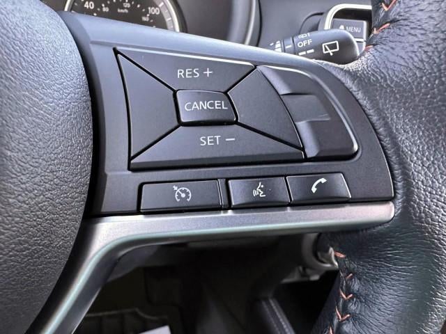 2020 Nissan Kicks SR FWD