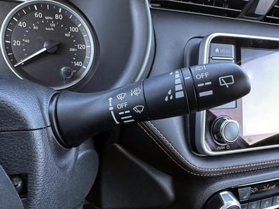 2020 Nissan Kicks SR FWD