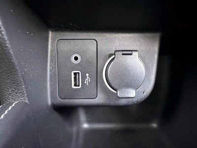 2020 Nissan Kicks SR FWD