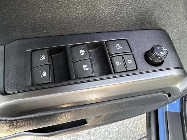 2019 Toyota Tacoma 4WD 4WD TRD Off Road Double Cab 6' Bed V6 AT (Natl)