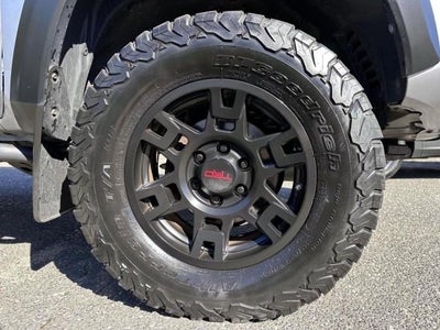 2018 Toyota Tacoma TRD Off Road Double Cab 6' Bed V6 4x4 AT (Natl)