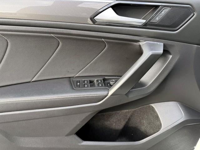2023 Volkswagen Tiguan 2.0T SE R-Line Black 4MOTION