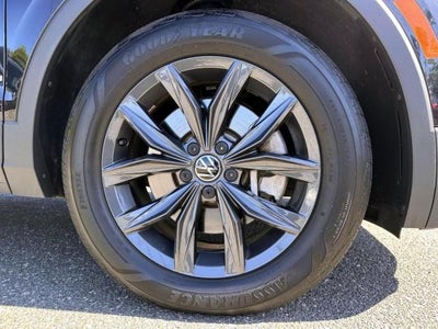 2024 Volkswagen Tiguan 2.0T SE 4MOTION