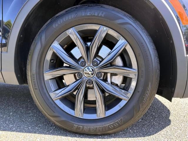 2024 Volkswagen Tiguan 2.0T SE 4MOTION