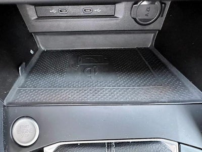 2022 Volkswagen Taos SE 4MOTION